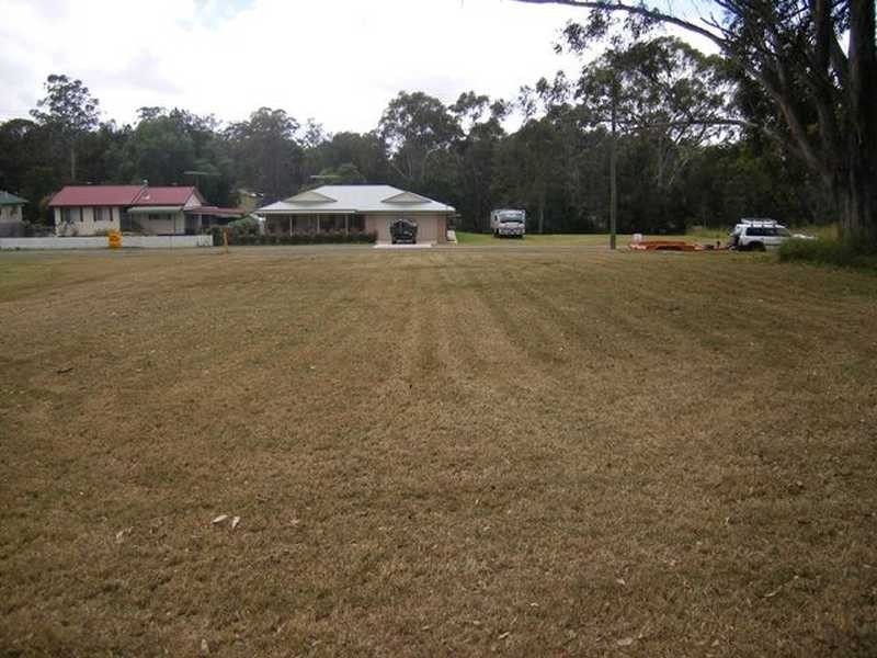 18 Park Drive, Yarraman QLD 4614