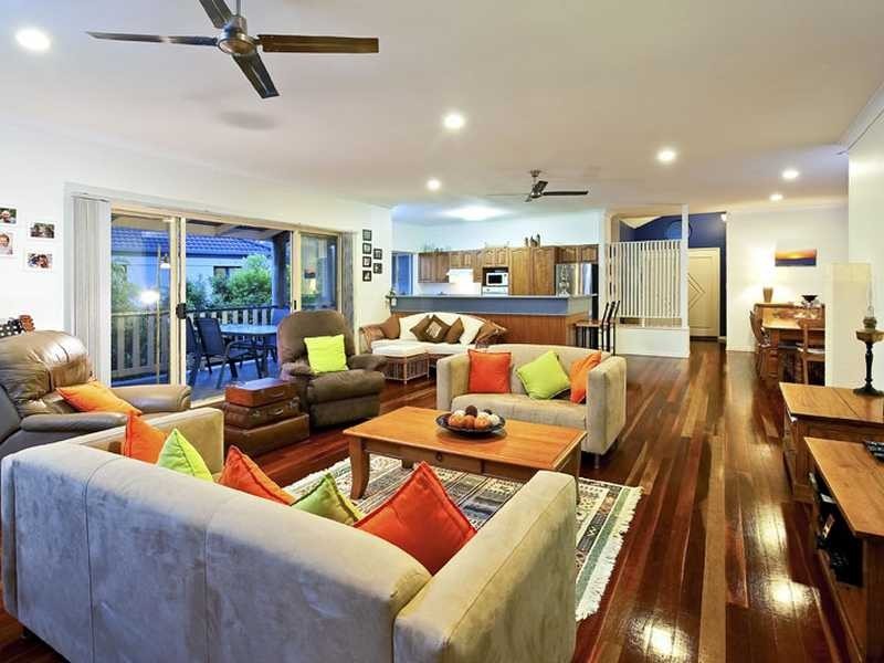 25 Barnes Drive, Buderim QLD 4556