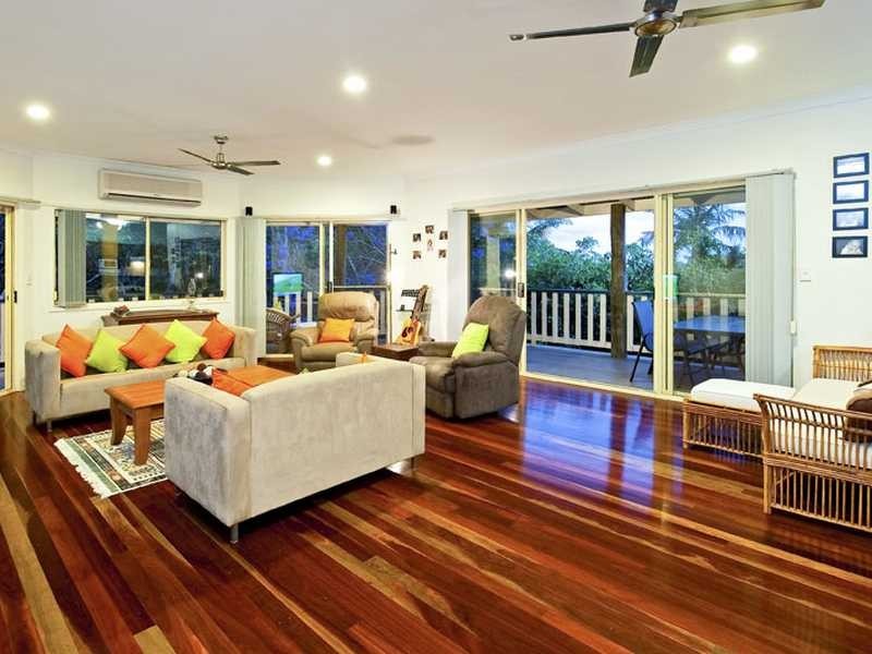 25 Barnes Drive, Buderim QLD 4556