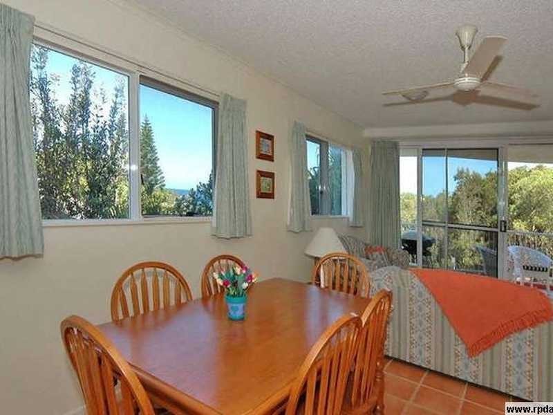 Unit 3/1 Andrew Street, Point Arkwright QLD 4573