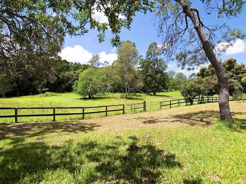 30 Hamilton Close, Mooloolah Valley QLD 4553