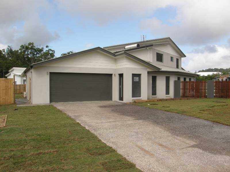 Unit 2/2 Tarshaw Street, Bli Bli QLD 4560