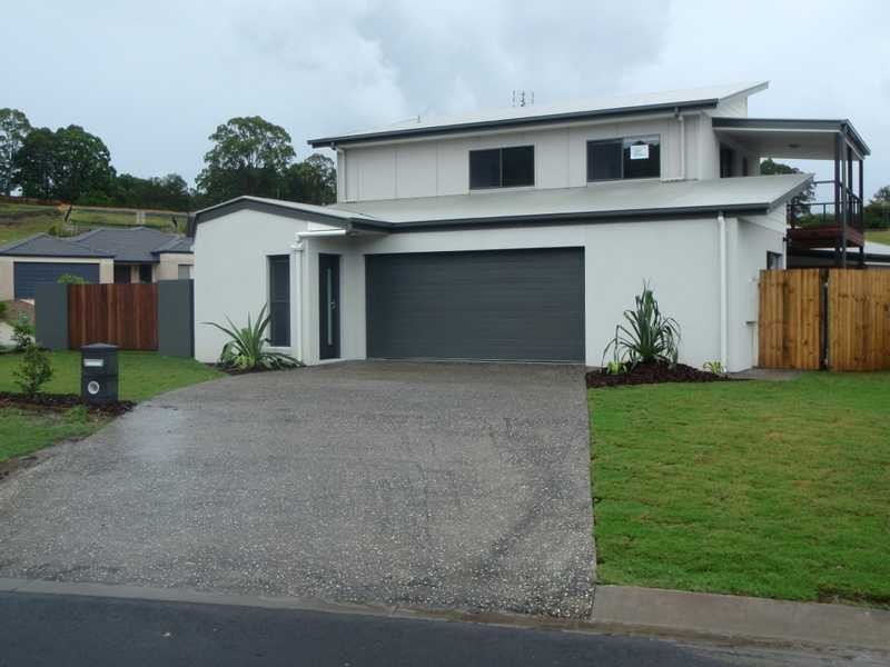 Unit 1/2 Tarshaw Street, Bli Bli QLD 4560