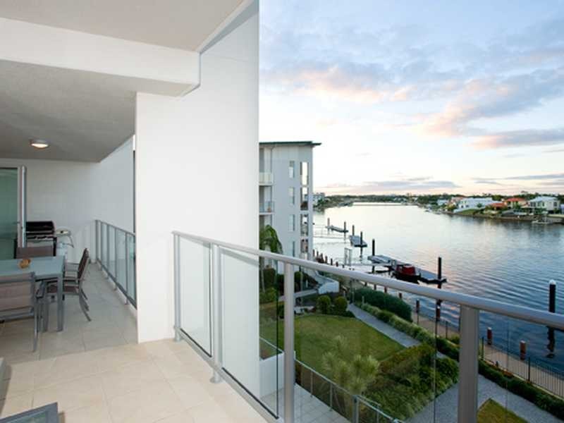 Apartment/13 / 7 Grand Parade, Kawana Island QLD 4575