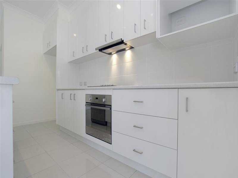 Unit 2/1 Tarshaw Street, Bli Bli QLD 4560