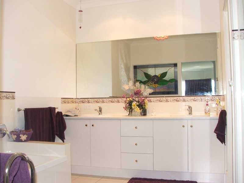 15 River Gum Close, Mooloolah Valley QLD 4553