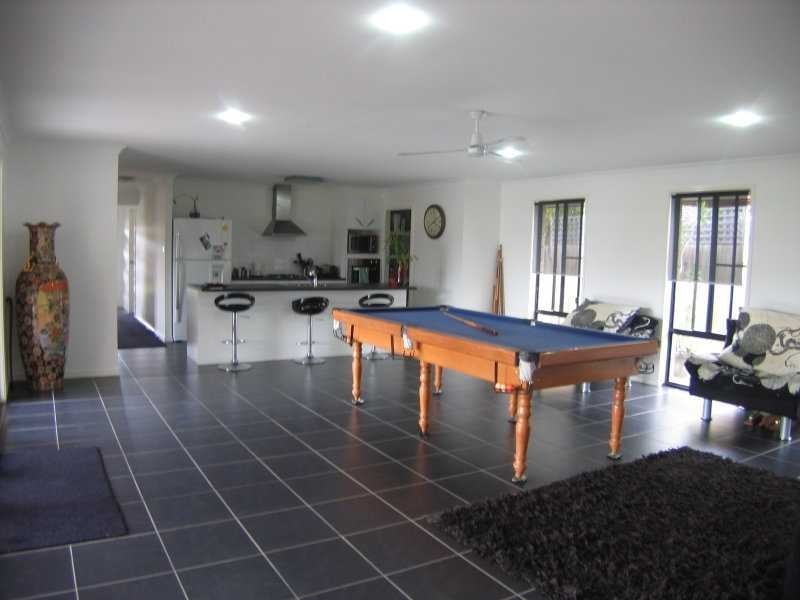 4 Oldham Court, Mooloolah Valley QLD 4553