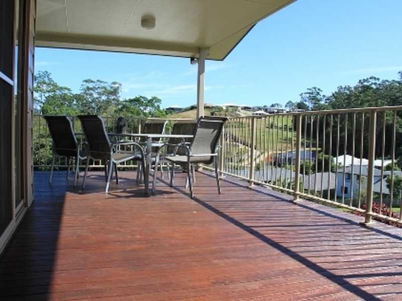6 Rainbow Court, Woombye QLD 4559