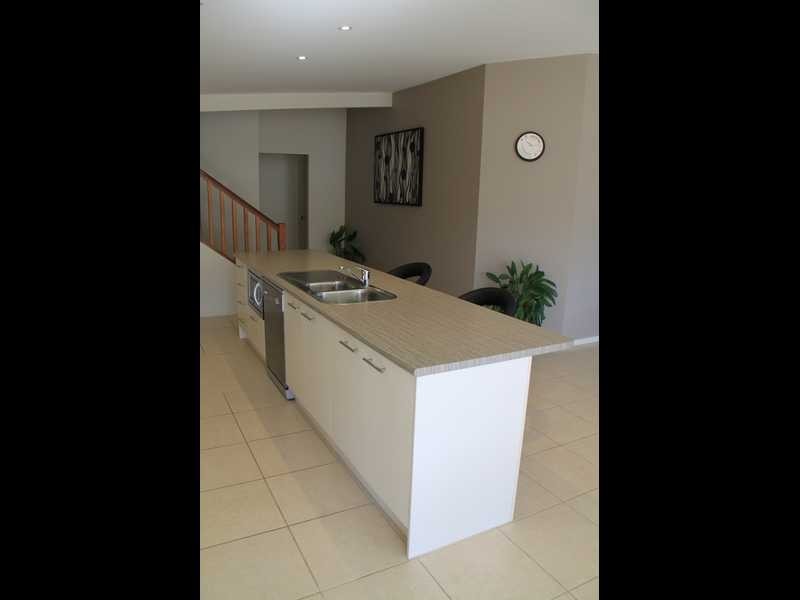 6 Rainbow Court, Woombye QLD 4559