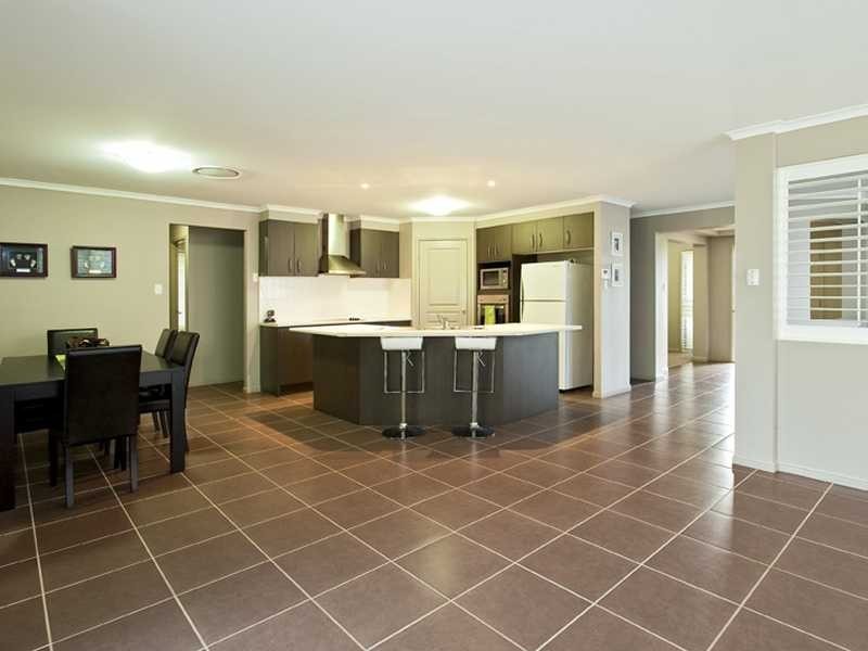 3 Maddock Avenue, Mooloolah Valley QLD 4553