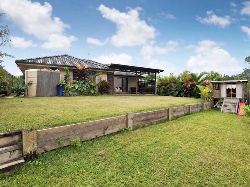 3 Maddock Avenue, Mooloolah Valley QLD 4553