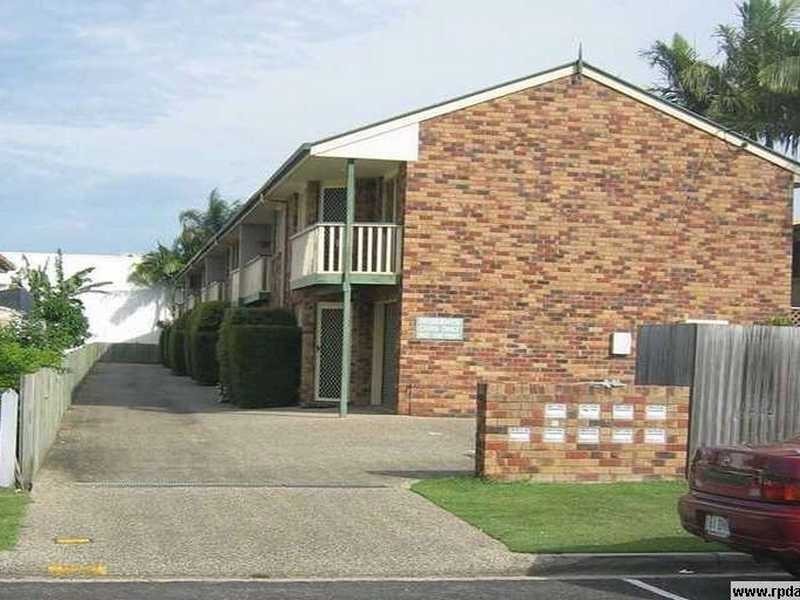 Unit 2/27 Baden Powell Street, Maroochydore QLD 4558