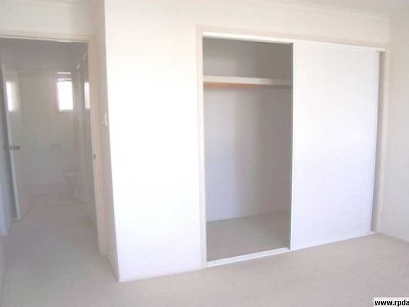 Unit 2/27 Baden Powell Street, Maroochydore QLD 4558