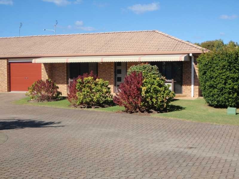Unit 27/10 Melody Court, Warana QLD 4575