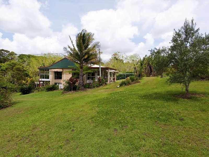 118 Old Palmwoods Road, Woombye QLD 4559