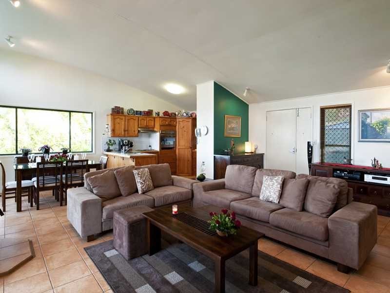 22 Topaz Street, Mapleton QLD 4560