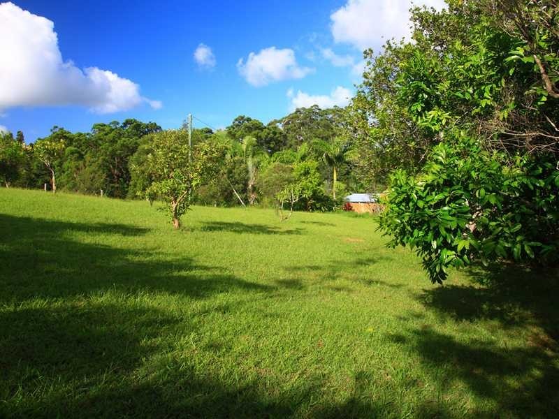 128 McKees Road, Palmwoods QLD 4555