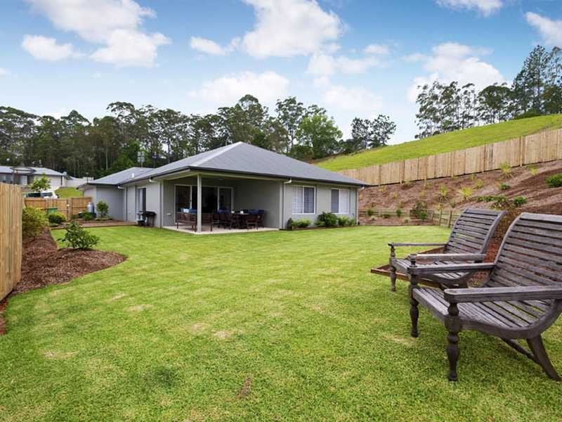 92 Plantation Rise Drive, Woombye QLD 4559
