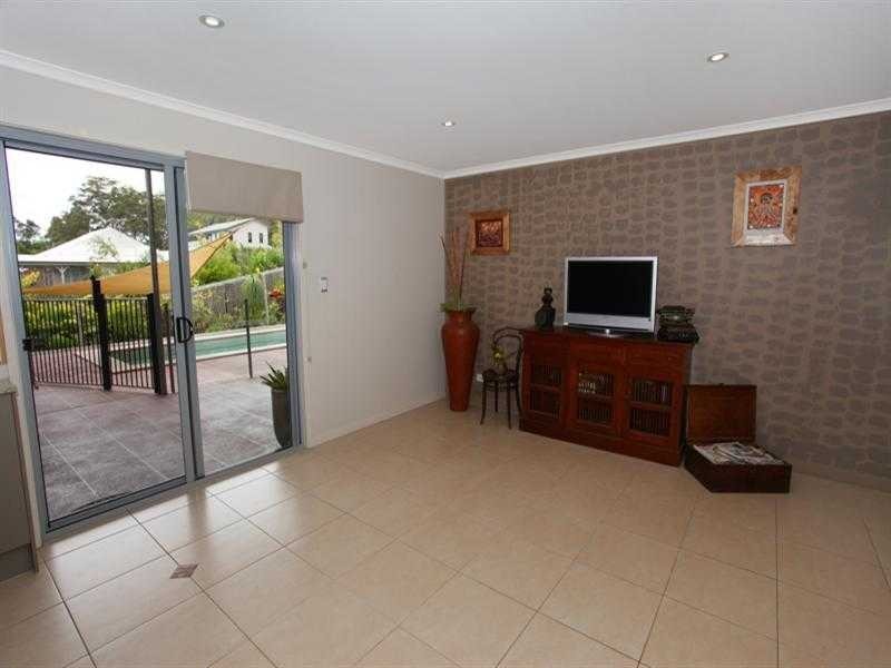 19 Harris Drive, Palmwoods QLD 4555