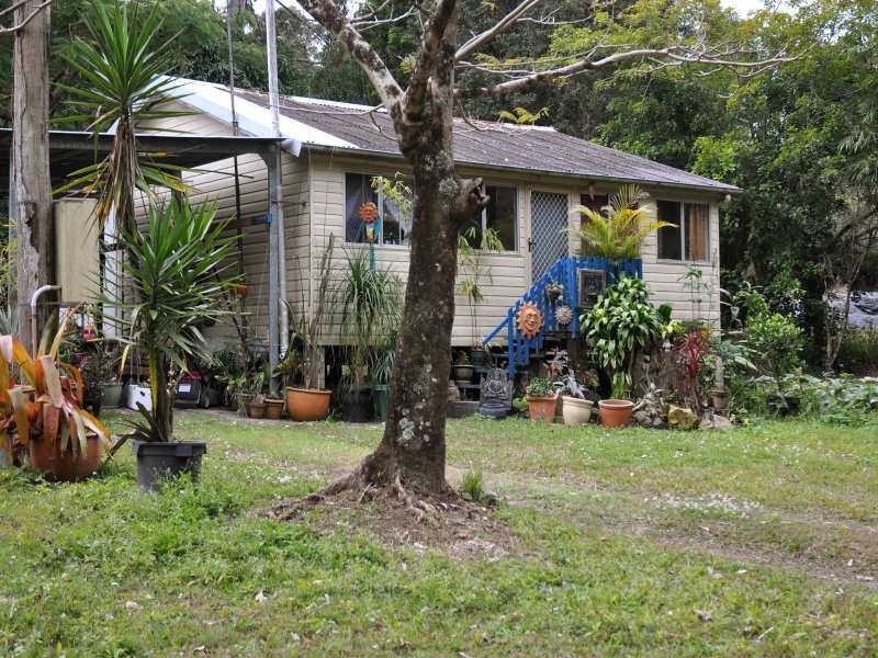 246 Paskins Road, Palmwoods QLD 4555