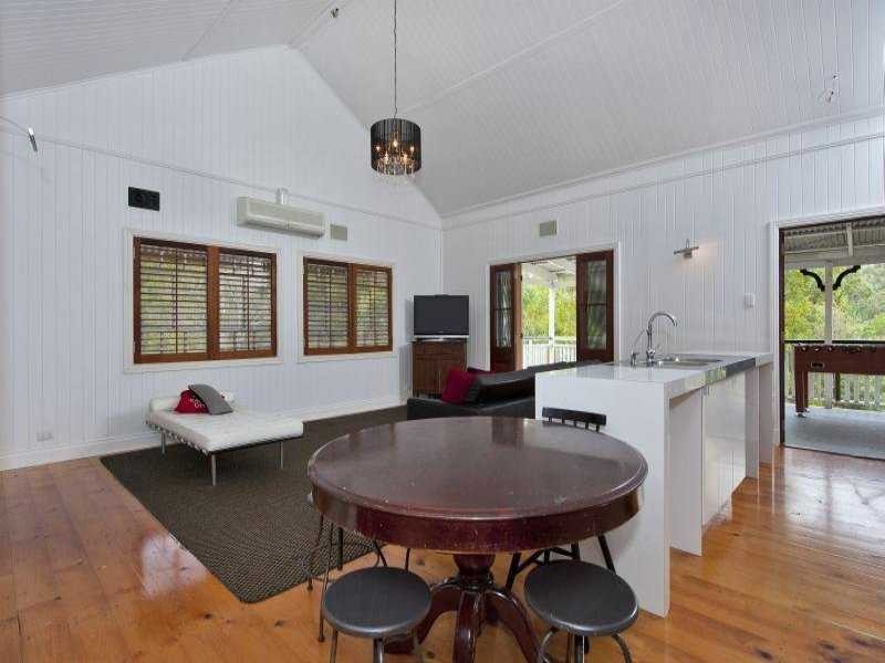 14 Hutchinsons Road, Ilkley QLD 4554