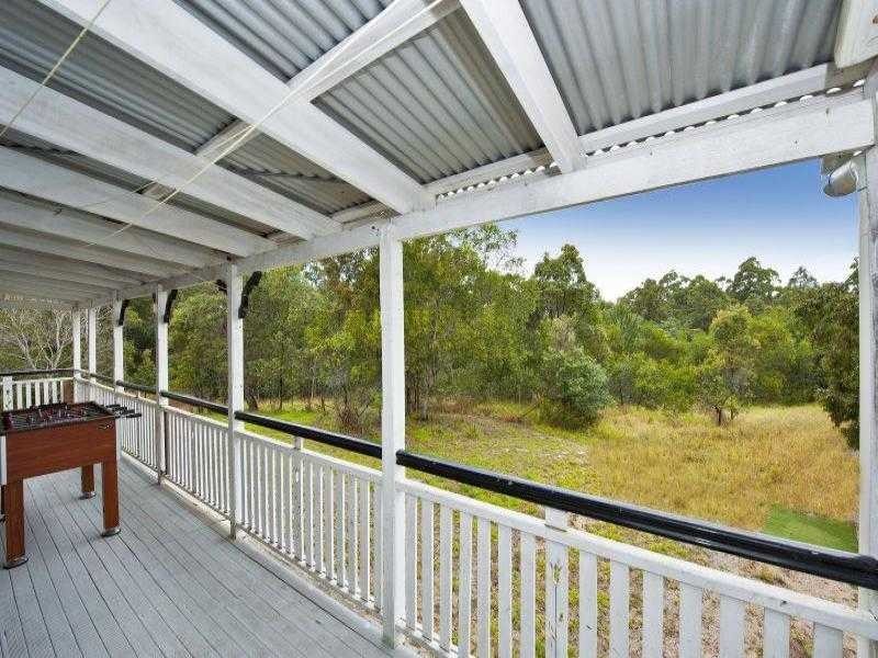 14 Hutchinsons Road, Ilkley QLD 4554