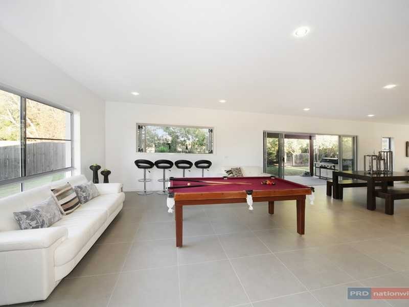 16 Albany Street, Sippy Downs QLD 4556