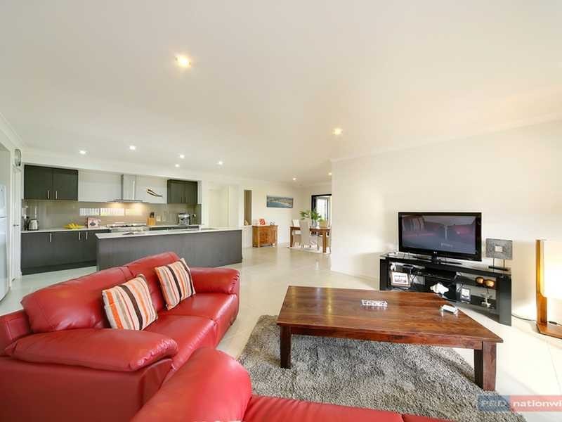 14 Ridgeview Place, Woombye QLD 4559