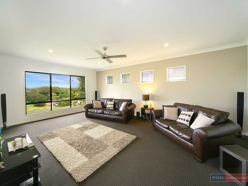 14 Ridgeview Place, Woombye QLD 4559