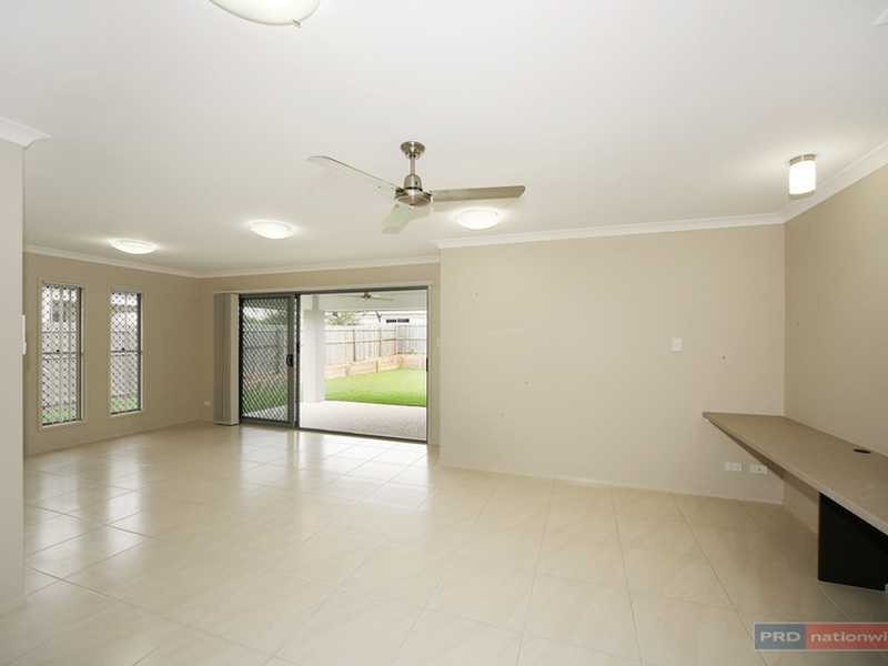 31 Selkirk Way, Peregian Springs QLD 4573