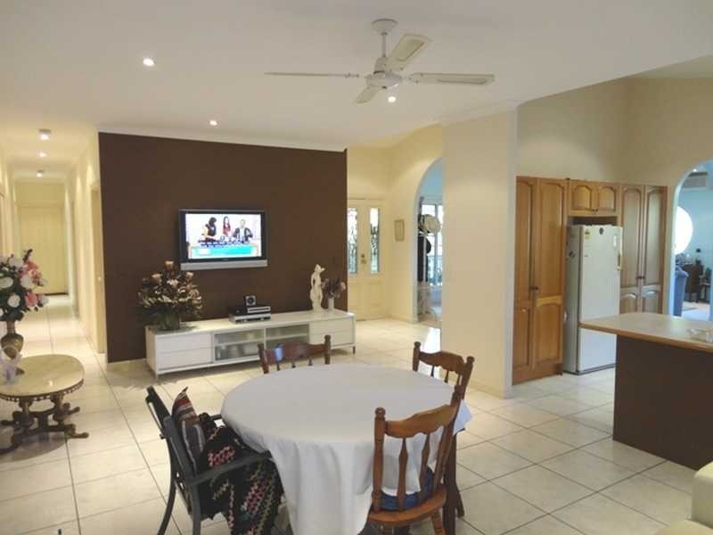 2 Shottesbrook Court, Buderim QLD 4556
