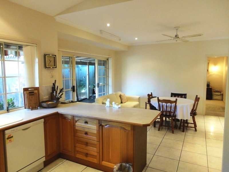 2 Shottesbrook Court, Buderim QLD 4556