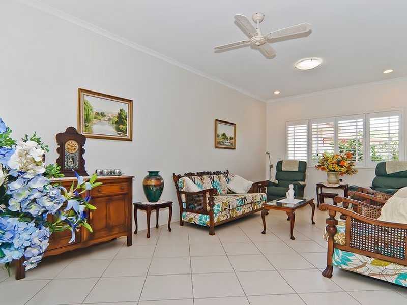 Villa 8/10 Price Lane, Buderim QLD 4556