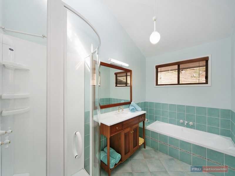 109 Rainforest Road, Chevallum QLD 4555