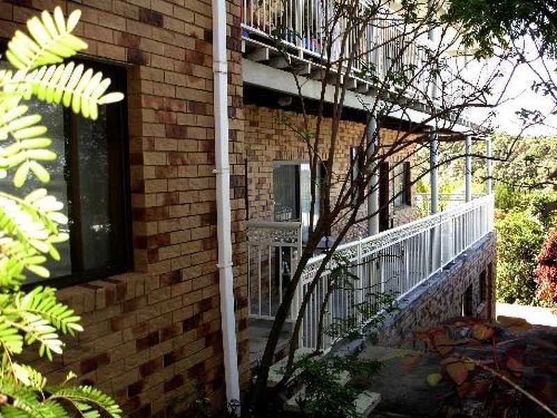 7 Yakola Parade, Alexandra Headland QLD 4572