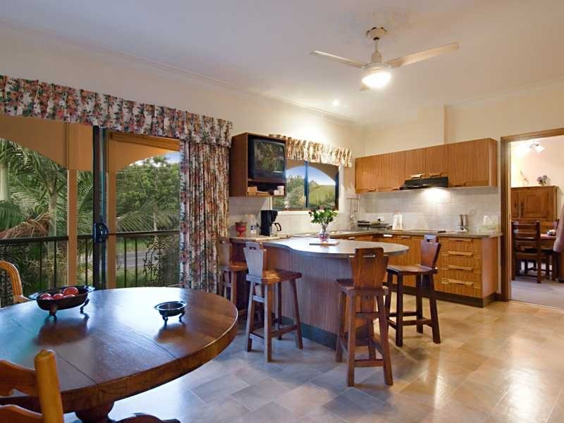 1 Main Creek Rd, Tanawha QLD 4556