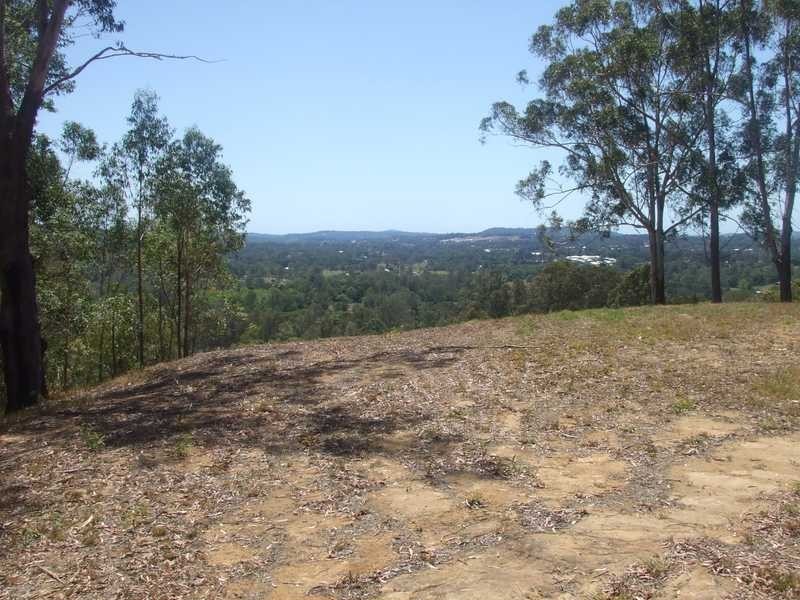 371 Palmwoods Montville Rd, Palmwoods QLD 4555