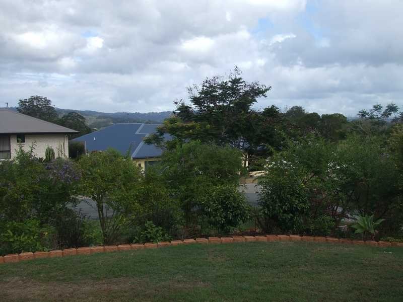 19 Harris Drive, Palmwoods QLD 4555