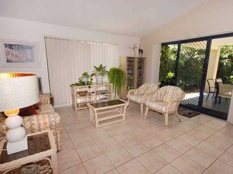 41 Bahamas, Kawana Island QLD 4575