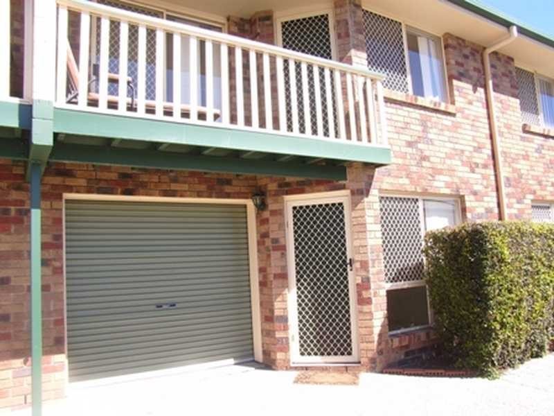 Unit 2/27 Baden Powell Street, Maroochydore QLD 4558