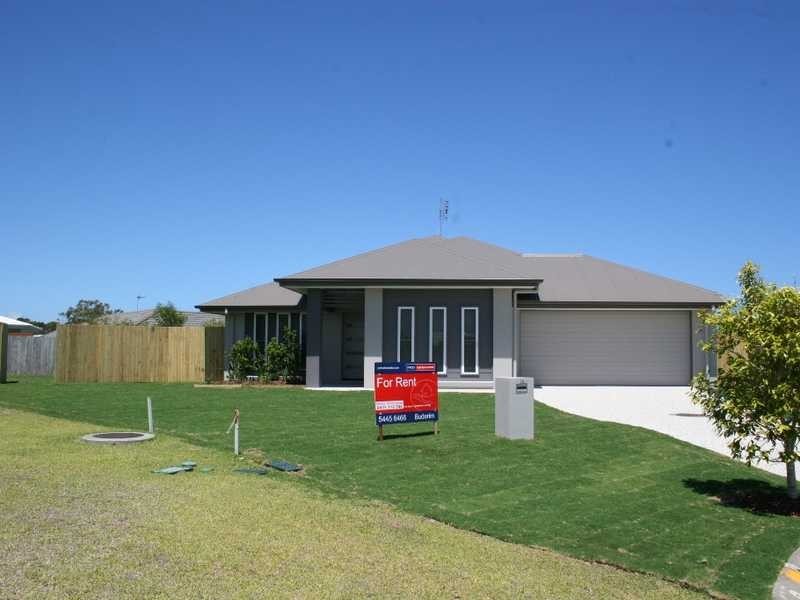 14 Goldenbell Place, Peregian Springs QLD 4573
