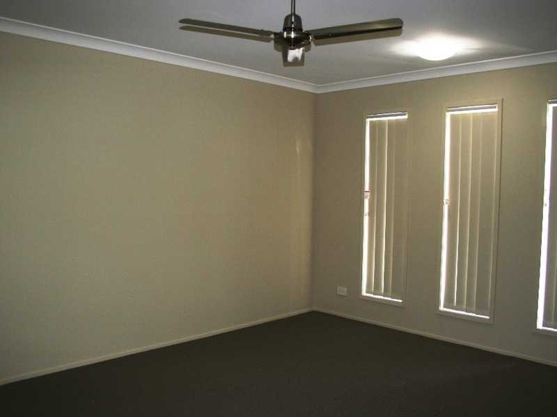 14 Goldenbell Place, Peregian Springs QLD 4573