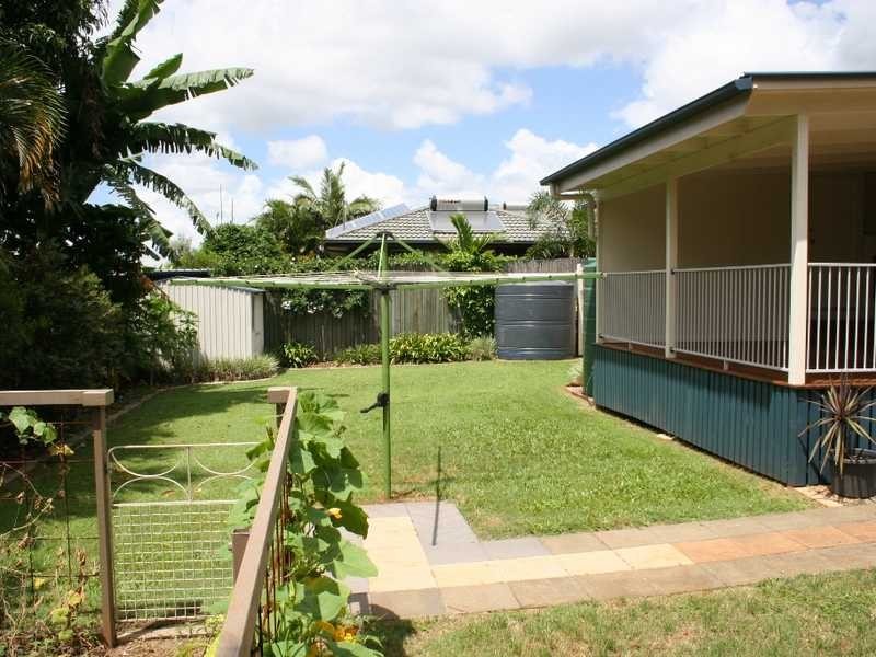 13 Bairnsdale St West, Buderim QLD 4556