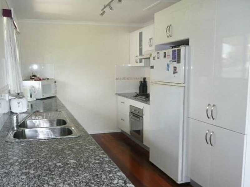 4 Morobe Crescent, Bli Bli QLD 4560
