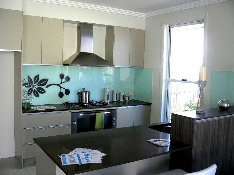 25 Ponytail Circuit, Mountain Creek QLD 4557