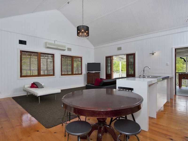 14 Hutchinsons Road, Ilkley QLD 4554