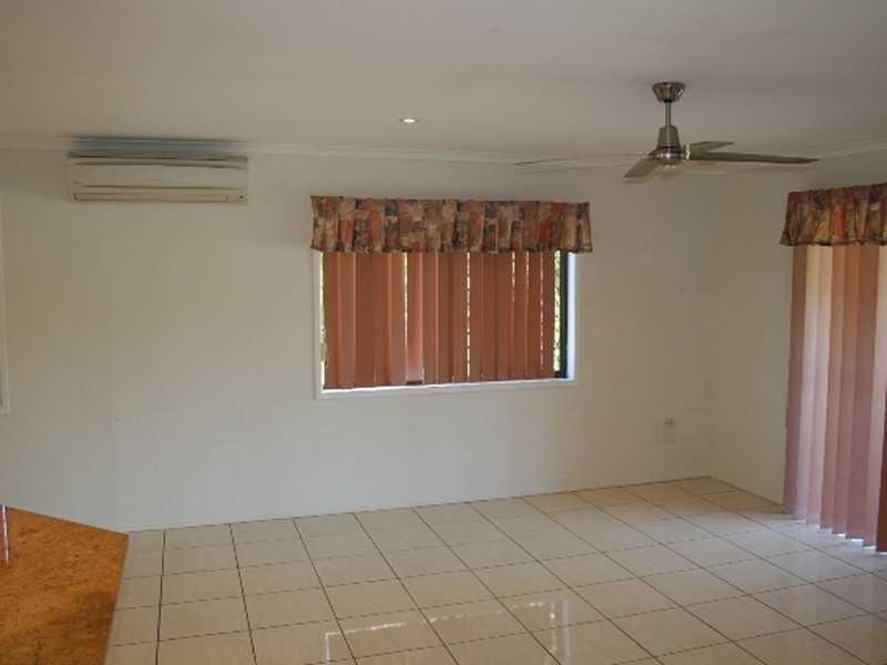 6 Boroko Place, Bli Bli QLD 4560
