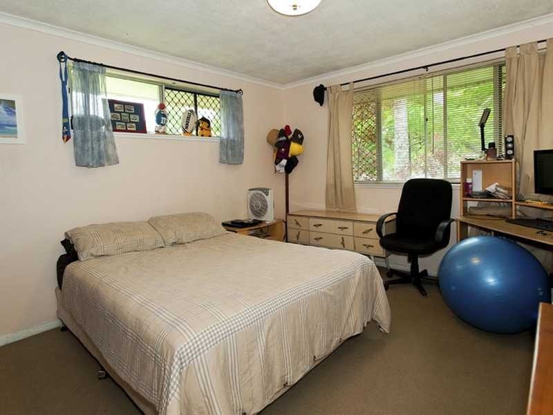 90 Okinja Rd, Alexandra Headland QLD 4572