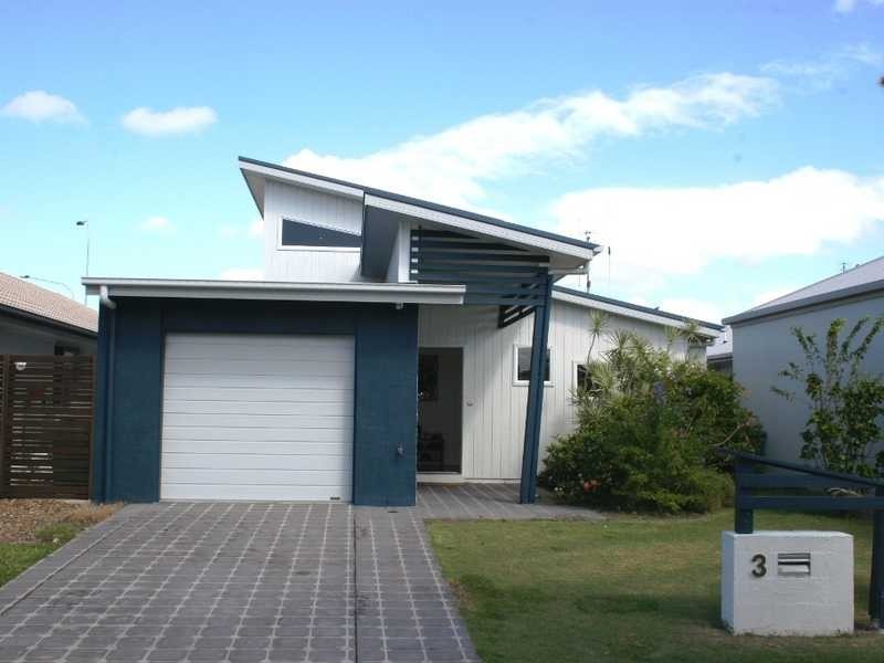 3 Barbuda Circuit, Kawana Island QLD 4575