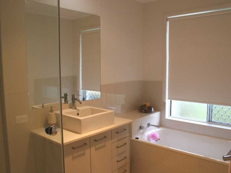 8 Maidstone Crescent, Peregian Springs QLD 4573